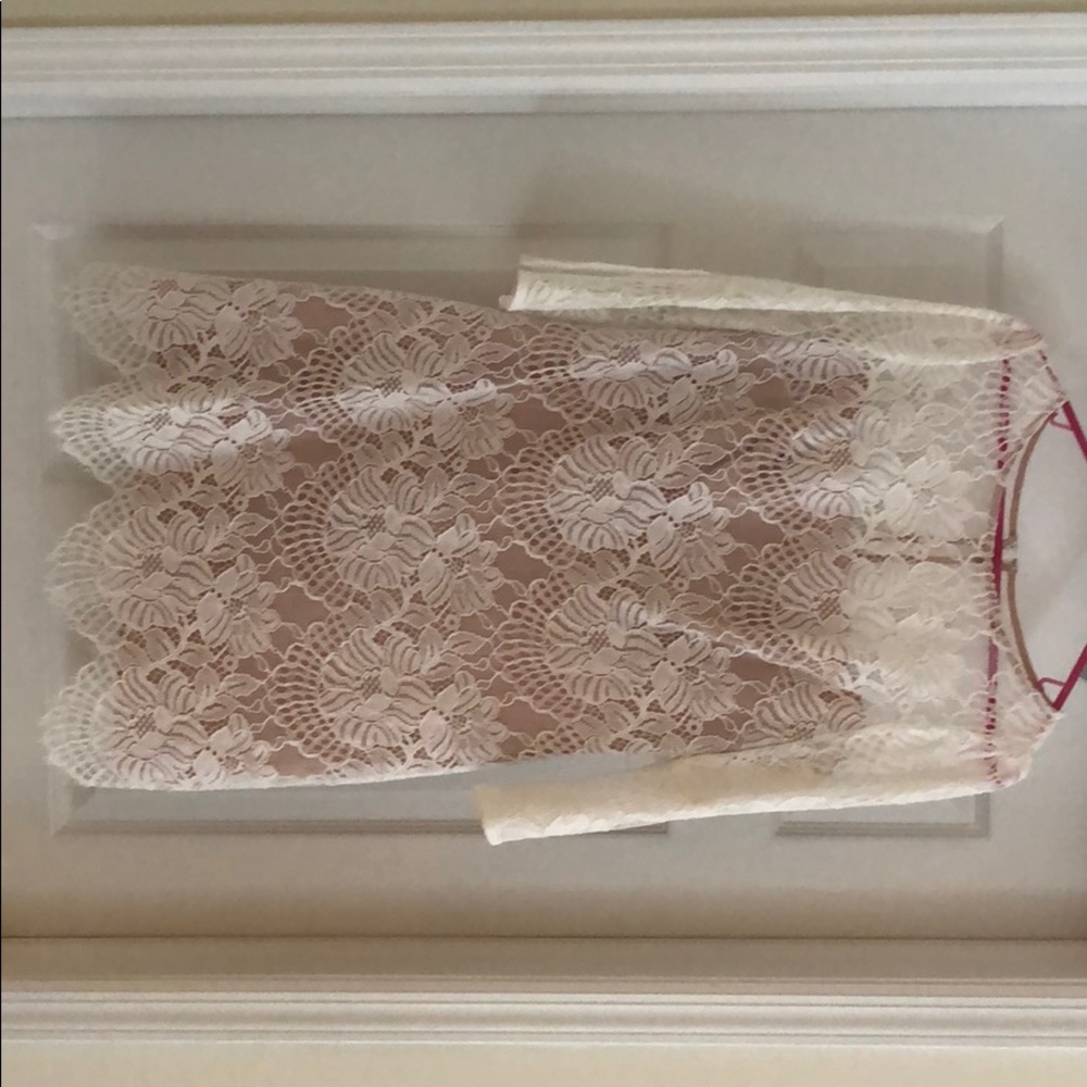 White Lace 3/4 Quarter Sleeve Vince Camuto Dress